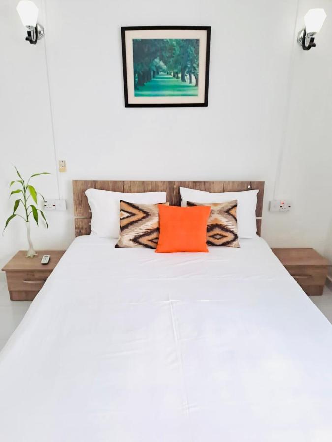 Lavender Hotel Le Morne Exterior photo
